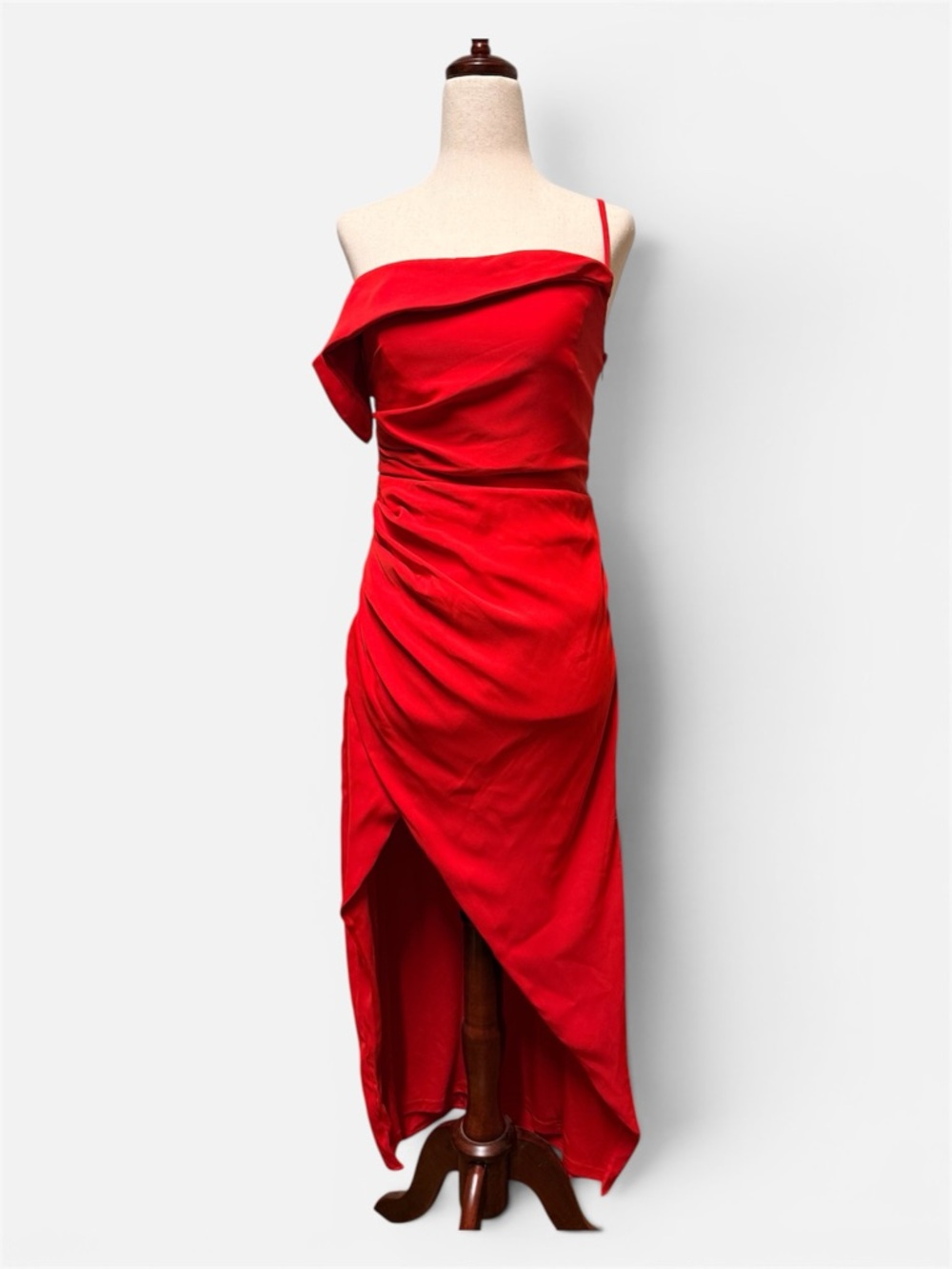 Lulu's Vibrant Red One Shoulder Dress